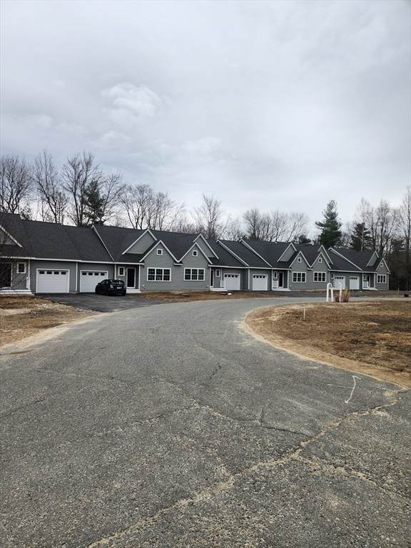 32 Four Seasons Drive - Photo 1