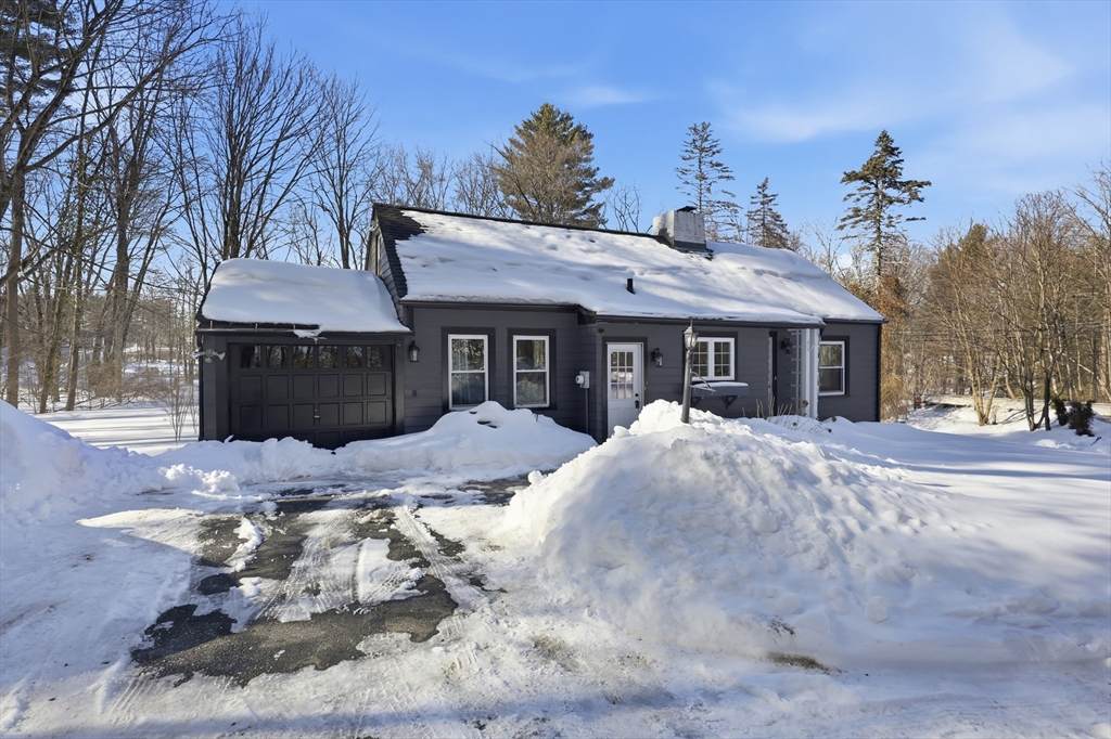 1962 Allen St - Photo 1