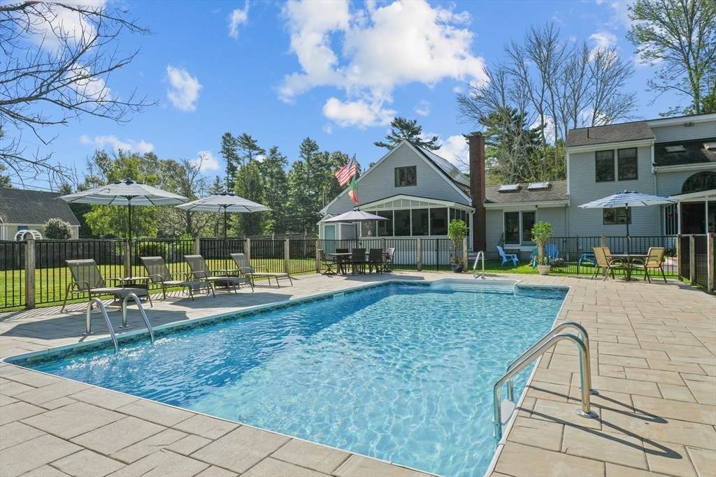 191 Hathaway Rd - Photo 1