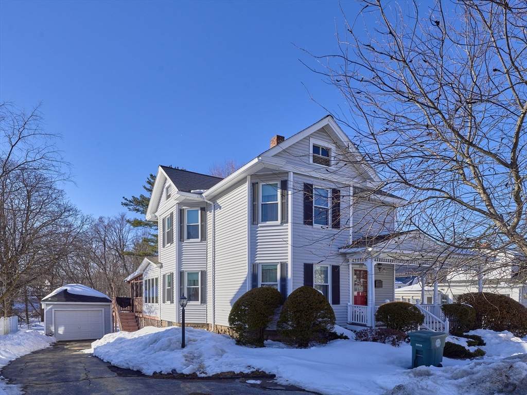 212 Washington Street - Photo 1