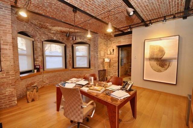 160 Commonwealth Avenue - Photo 1