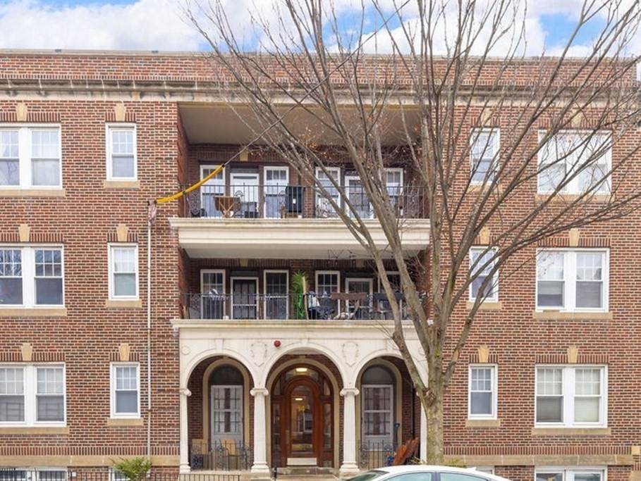 14 Melvin Ave - Photo 1