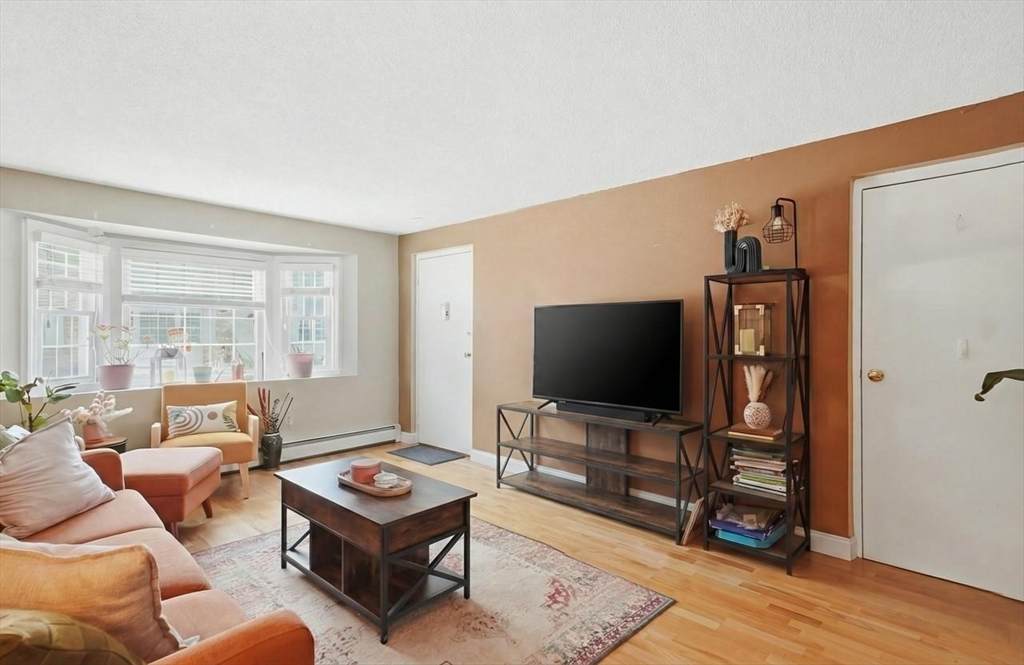 70 Washington Park Dr - Photo 1