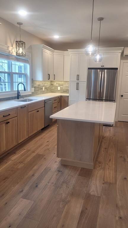 29 Amaranth Ave - Photo 1