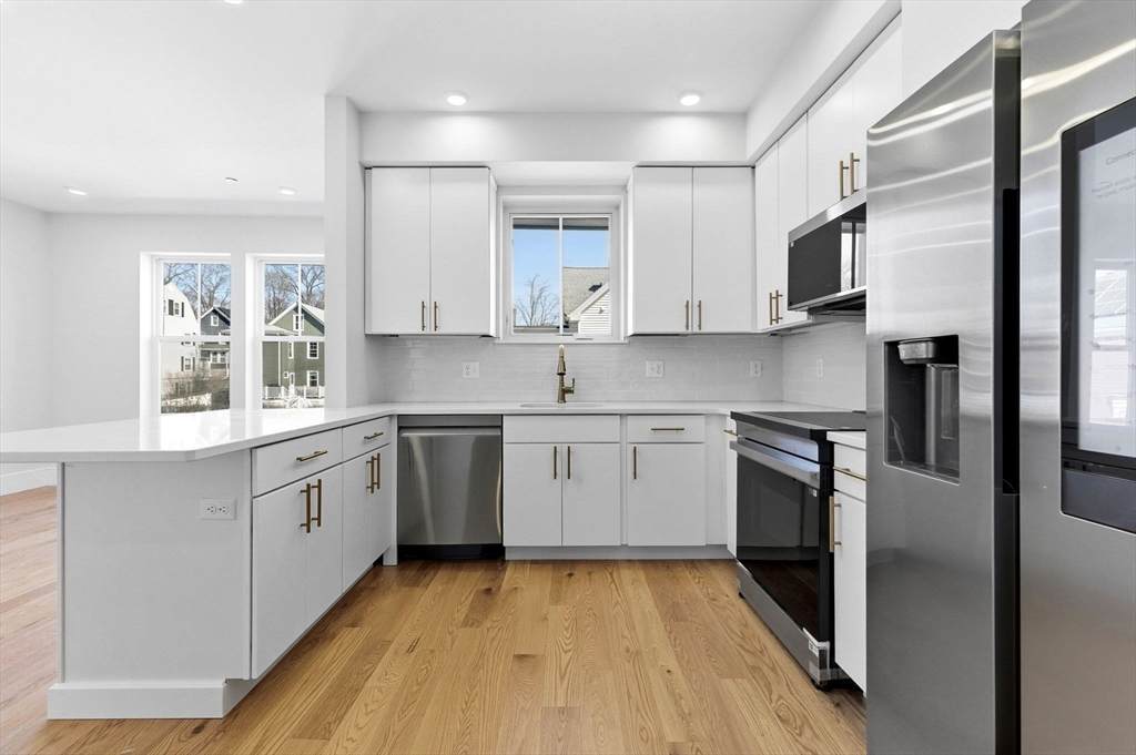 421 High St - Photo 1