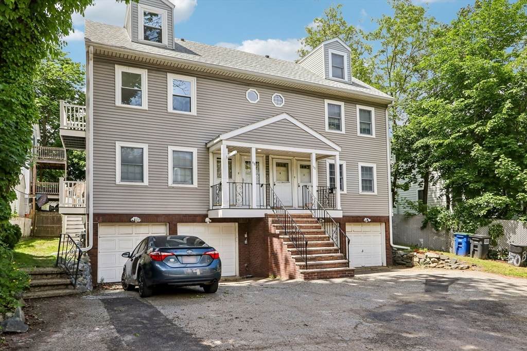 48 Ash Ave - Photo 1