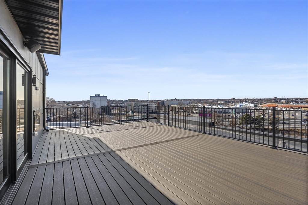 44 Ellery St - Photo 1