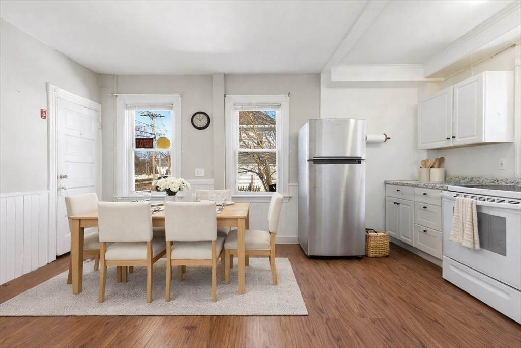 21 John St - Photo 1