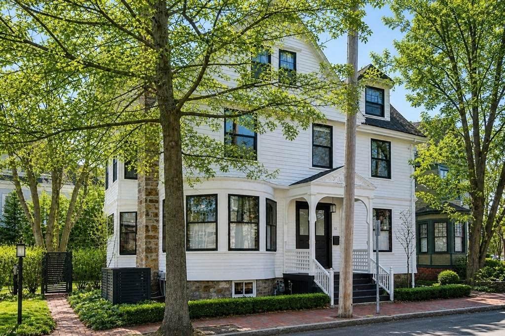 12 Martin Street - Photo 1