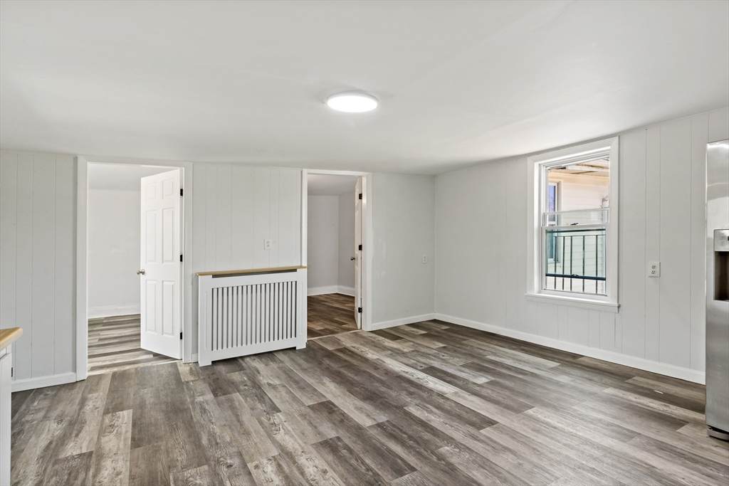63 West Carpenter St - Photo 1