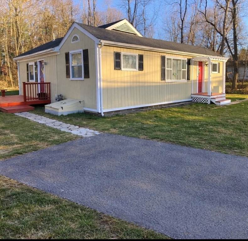 27 Morgan Rd - Photo 1