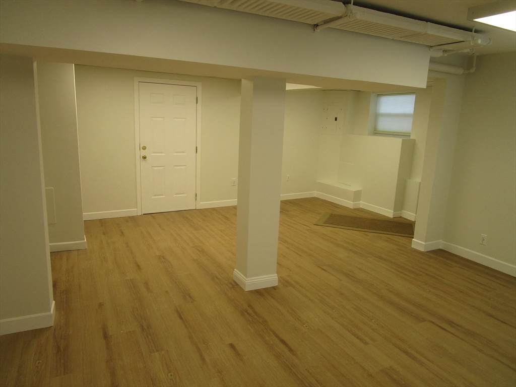 1496 Commonwealth Ave. - Photo 1