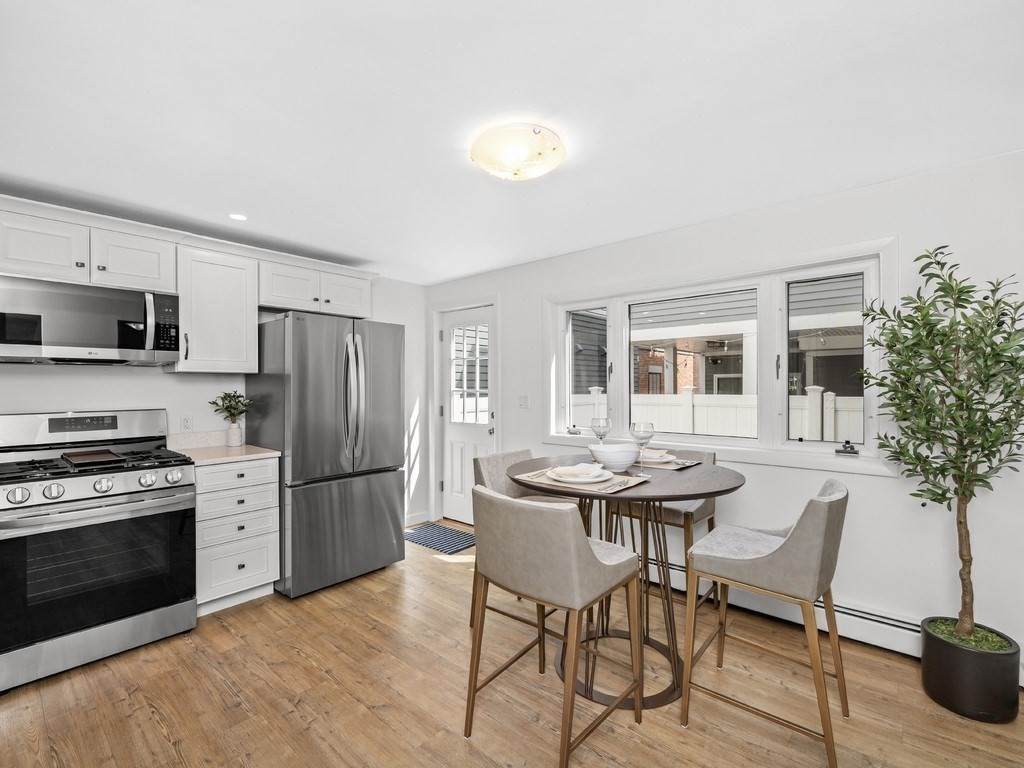18R Polk Street - Photo 1