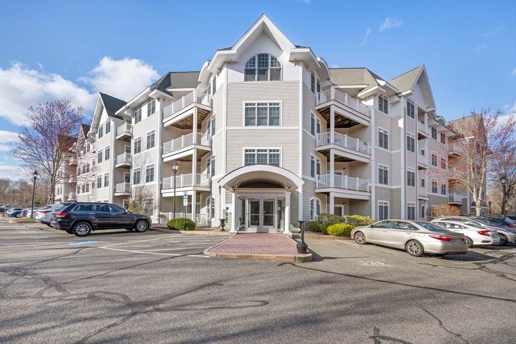 614 Pond Street - Photo 1