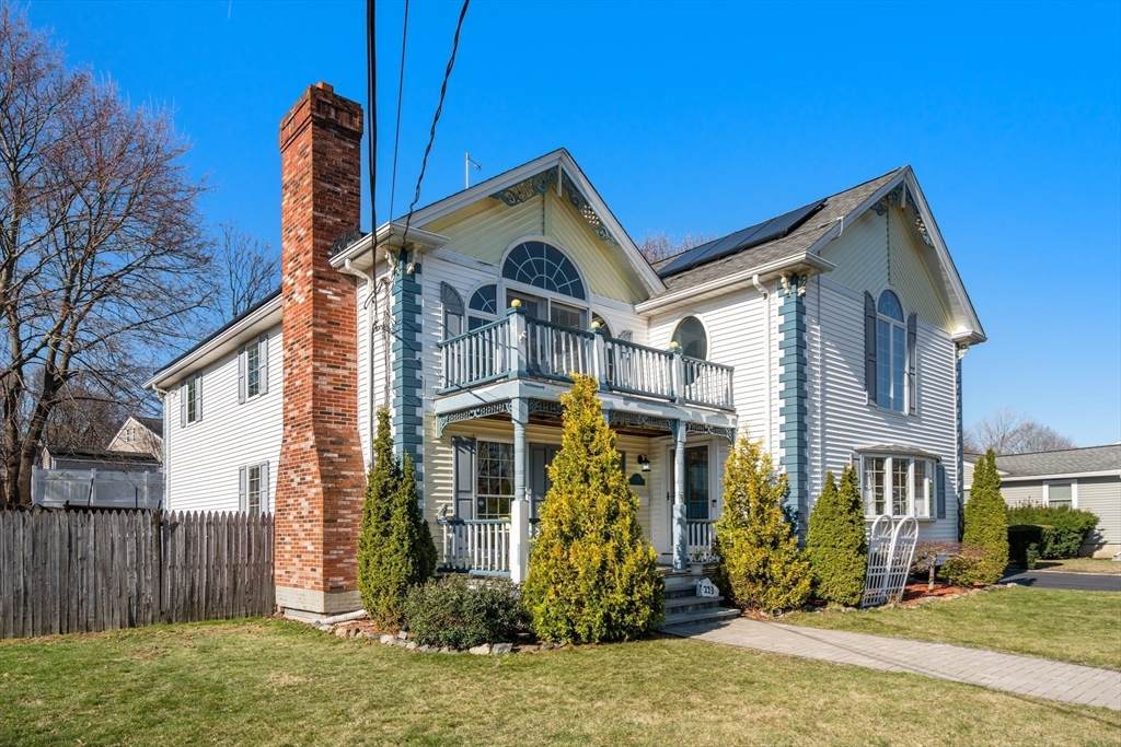 113 Temple Rd - Photo 1