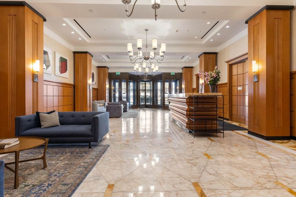 400 Stuart - Photo 1