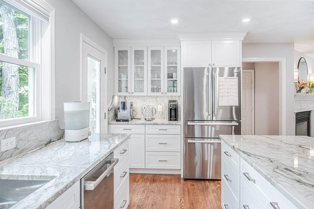 112 Burlington Street - Photo 1