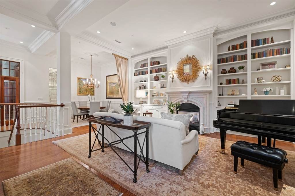 50 Beacon Street - Photo 1