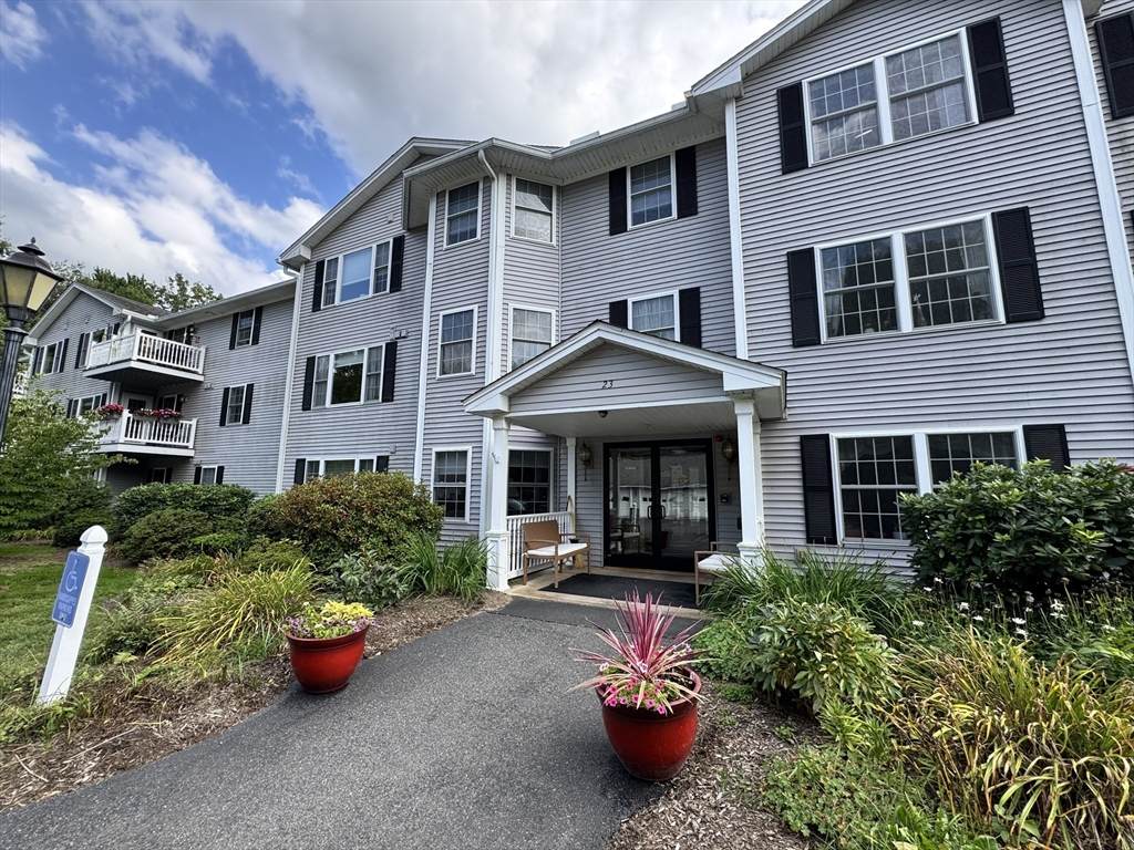 23 Greenleaves Drive - Photo 1