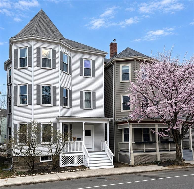 68 Chestnut St - Photo 1