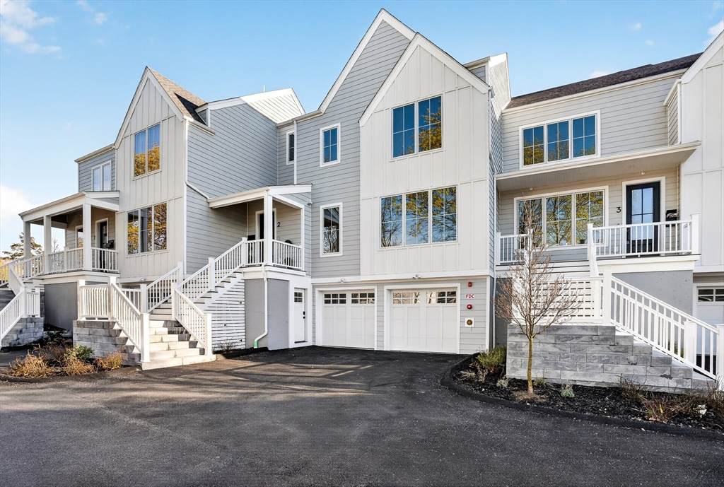 15 Jewett Pl - Photo 1