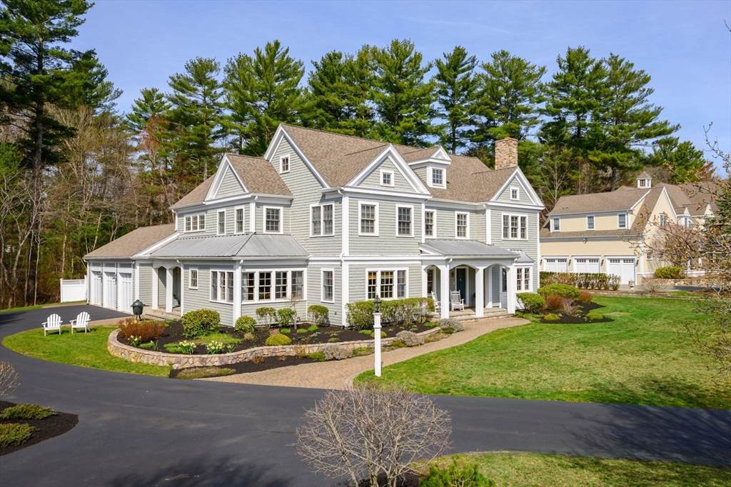 15 Saddle Lane - Photo 1