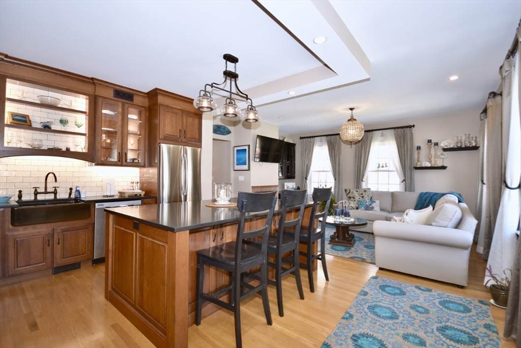 30 Centre Street - Photo 1