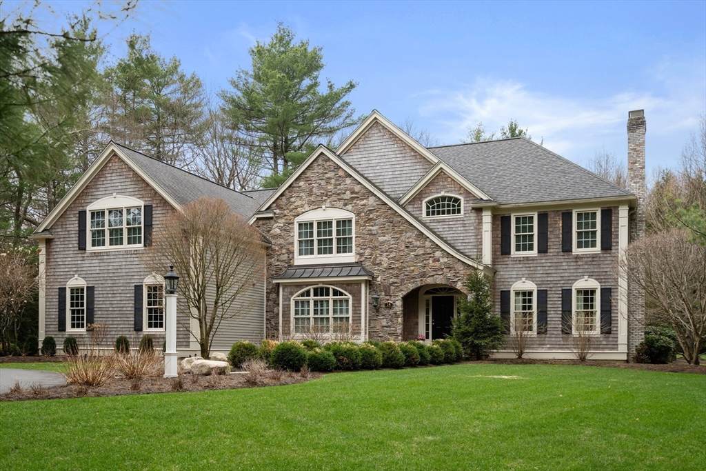15 Ronald Road - Photo 1
