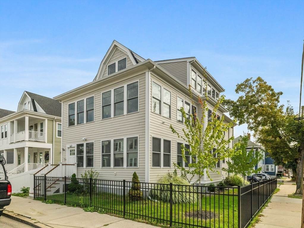 62 Governor Winthrop Rd - Photo 1