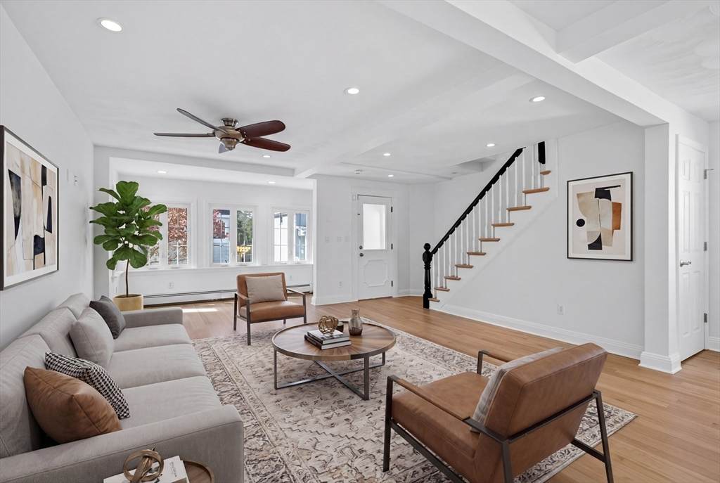 39 Ash Ave - Photo 1