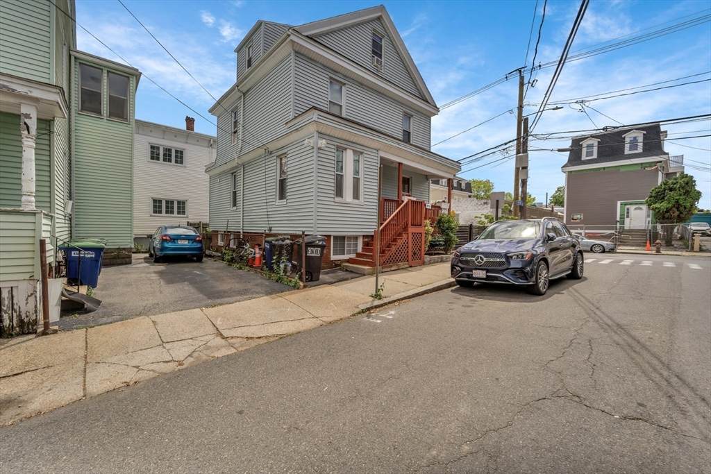 59 Bonair St - Photo 1