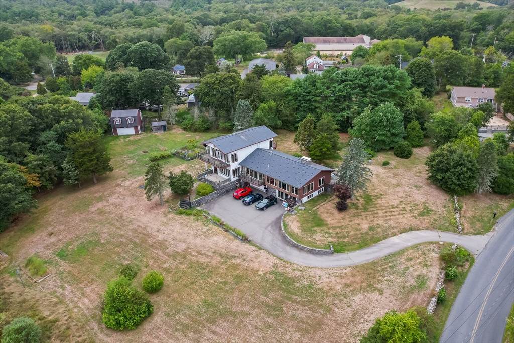 225 Hixbridge Rd - Photo 1