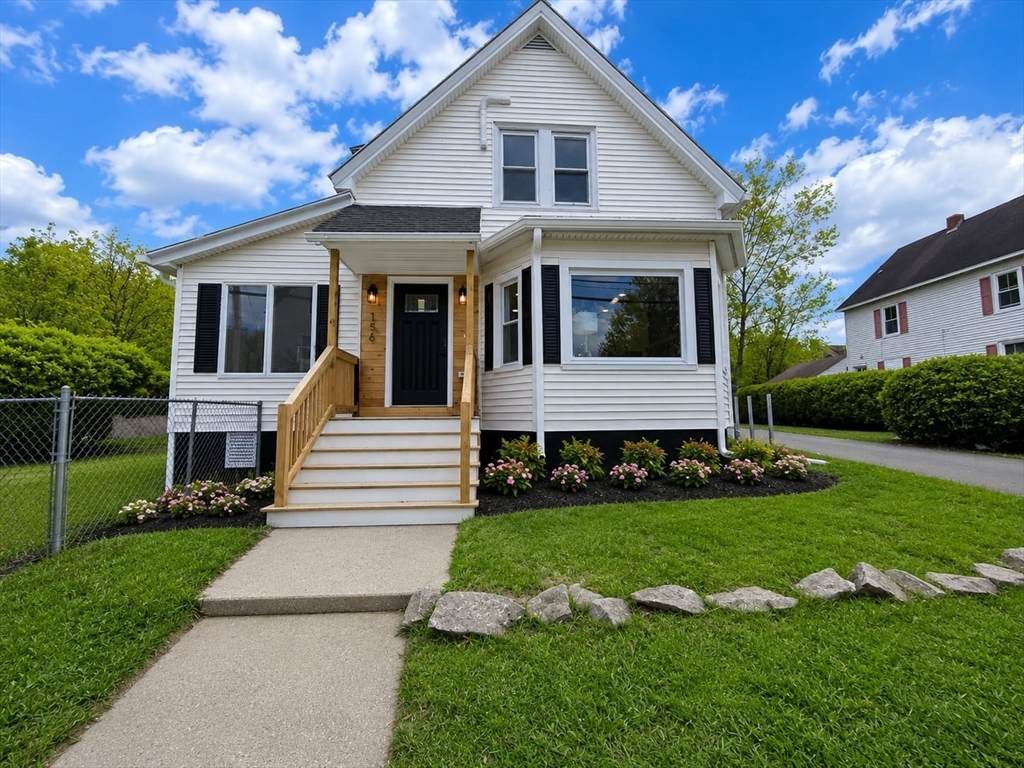 156 Beech St - Photo 1