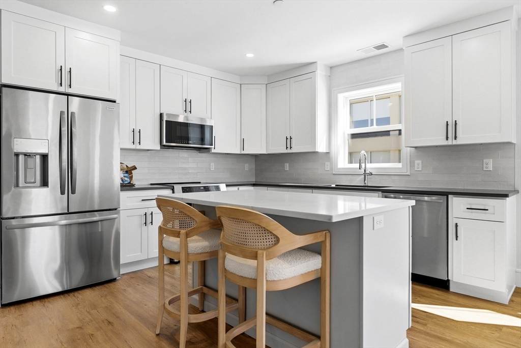 1000 Washington St - Photo 1