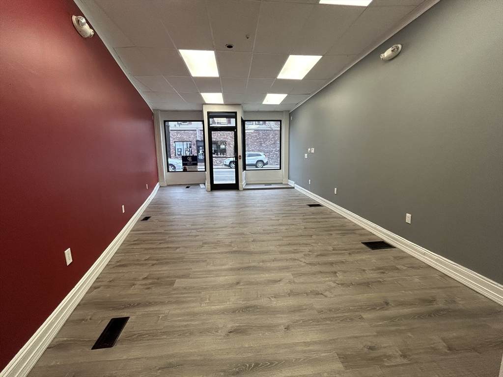 743 Washington Street - Photo 1