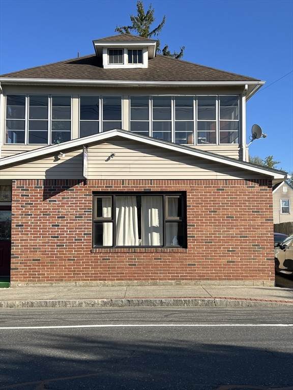 476 East Street - Photo 1