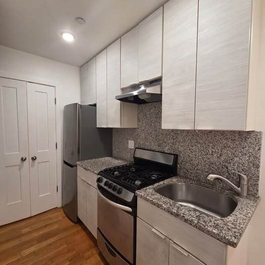 21 Fifth Street - Photo 1