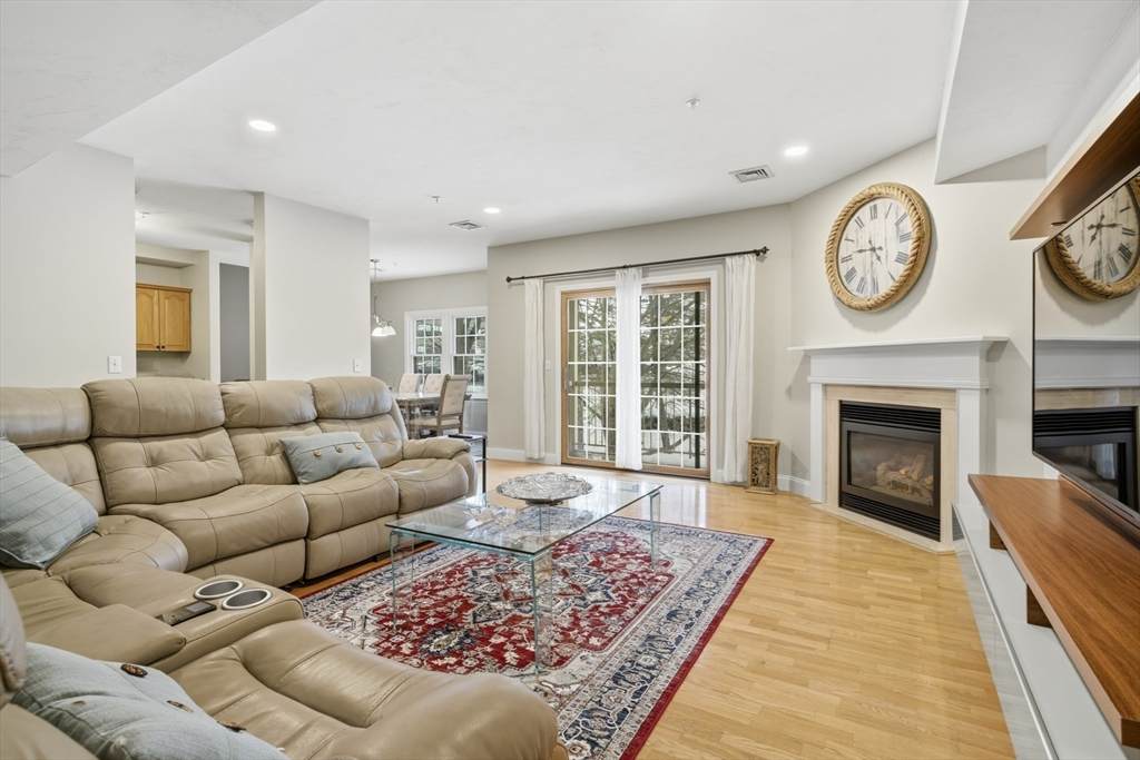 115 Revere St - Photo 1