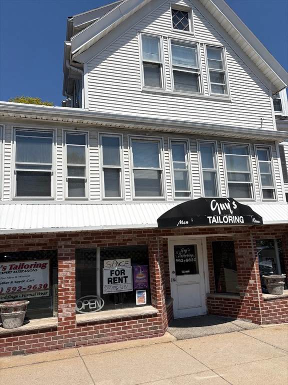 208 Humphrey - Photo 1