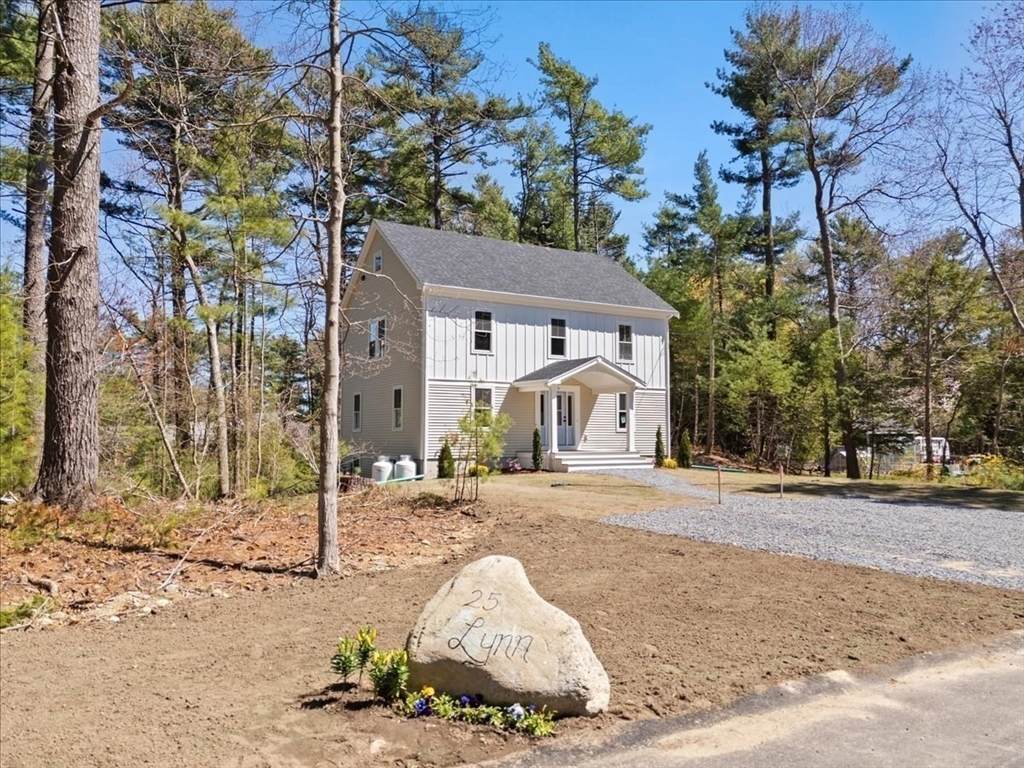 25 Lynn St - Photo 1