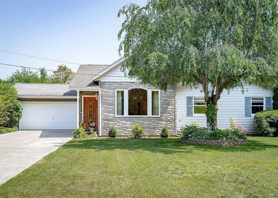 24 Old Feeding Hills Rd - Photo 1