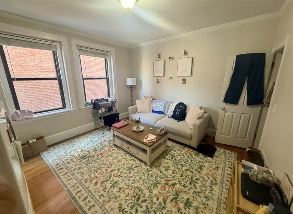 10 Fairfield St. - Photo 1