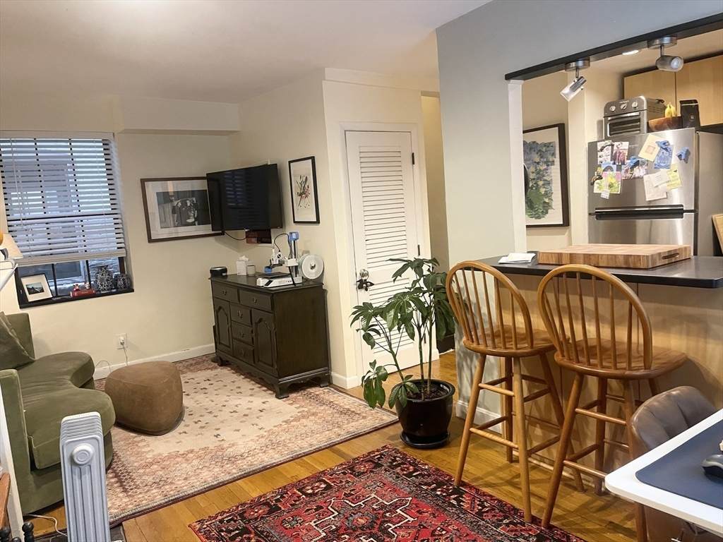 9 Primus Ave - Photo 1
