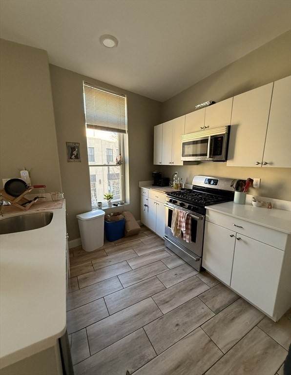10 Roxbury - Photo 1