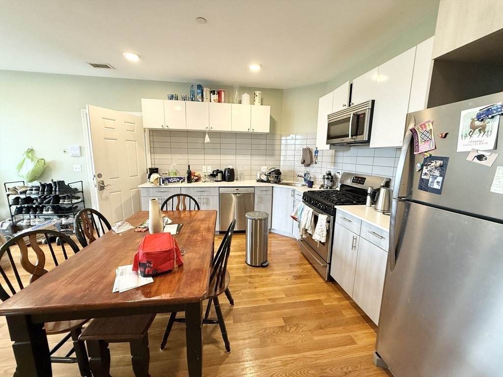 299 Dudley - Photo 1