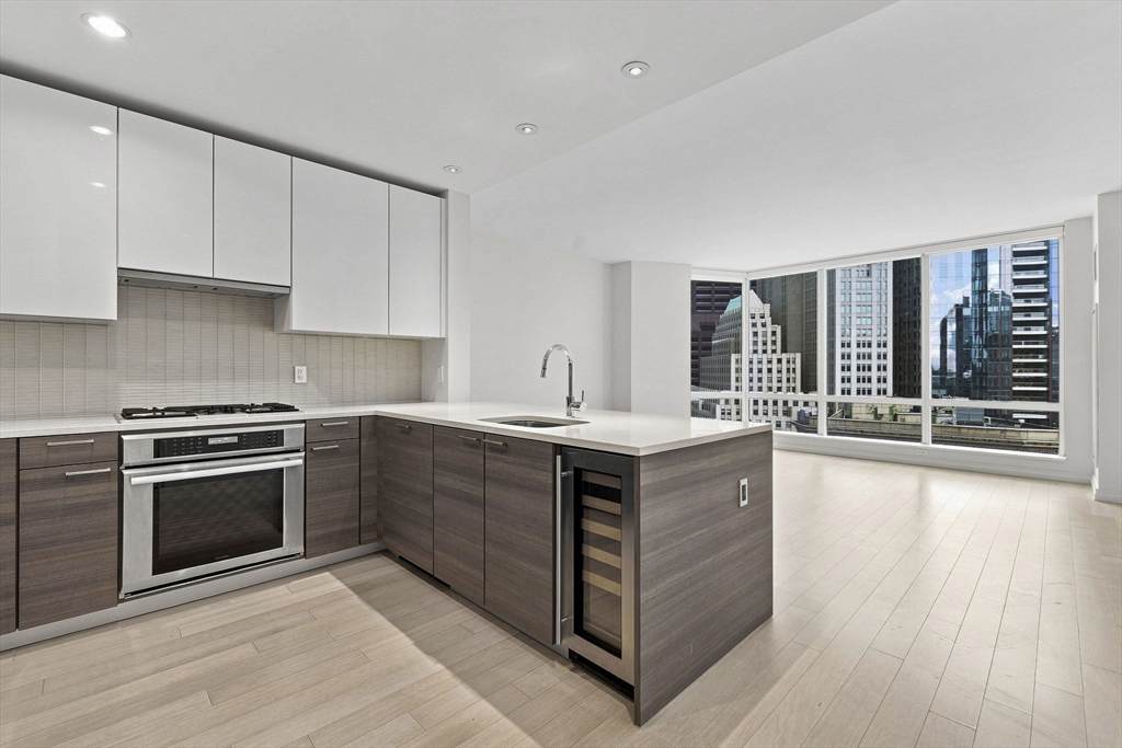 1 Franklin St - Photo 1