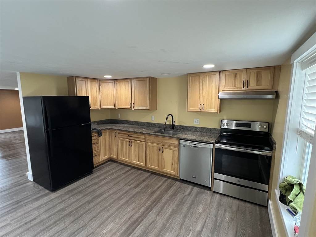 51 Moore Rd - Photo 1