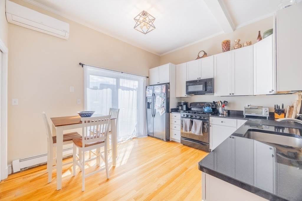 90 Washington St - Photo 1