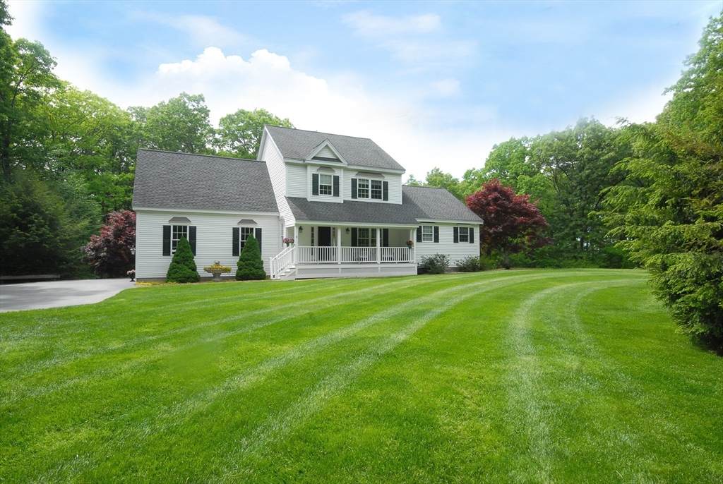 8 Barton Rd - Photo 1