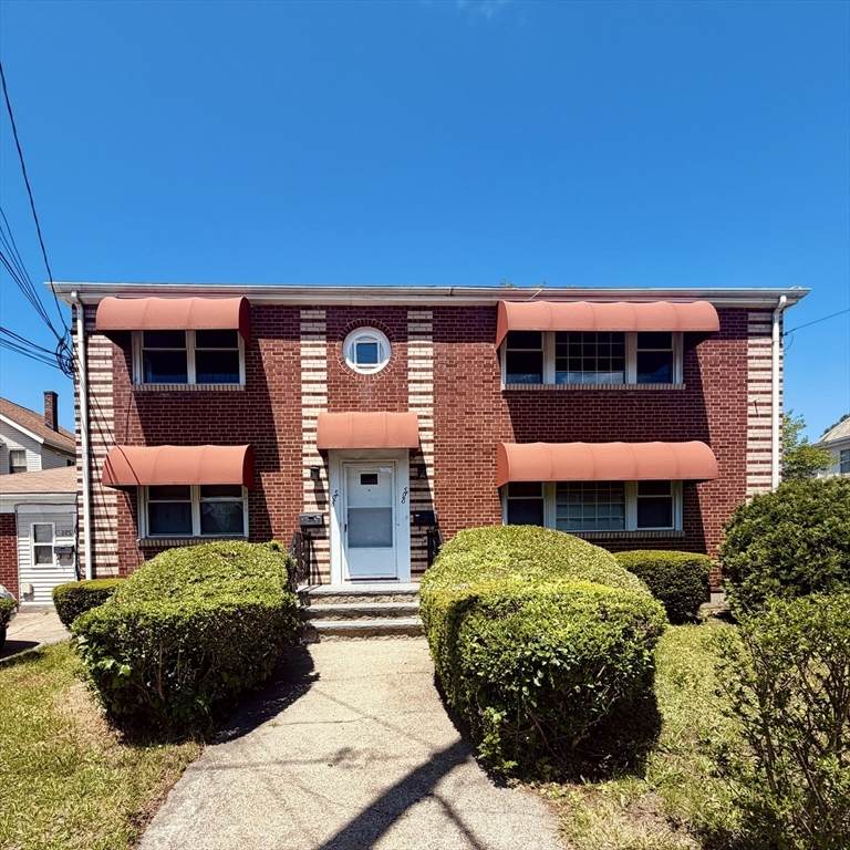 298 Wood Ave - Photo 1